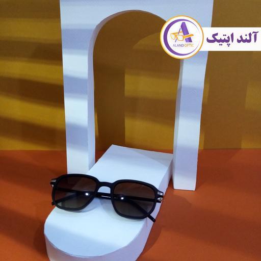 عینک آفتابی مردانه برند تامیTOMY HILFIGER اورجینال با پک کامل عالی